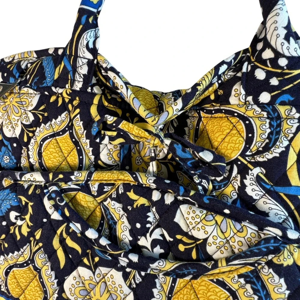 Vera Bradley Ellie Blue Hanging Garment Bag Travel Suit Dress Organizer Retired